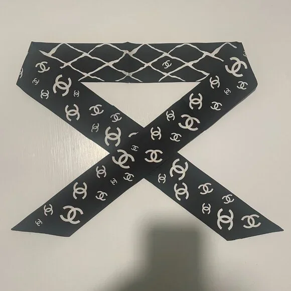 CHANEL Logo CC Silk Twill Slim Bandeau Scarf Stole Twilly Black White